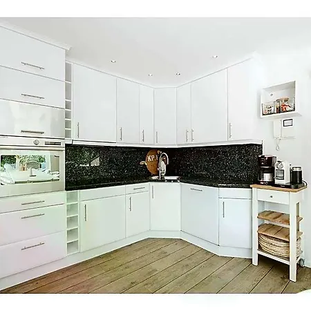Luxurious 16-person With Swimming Pool Sauna Outdoor Kitchen With Bbq 3* アウドルプ