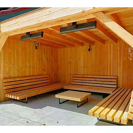 Luxurious 16-person With Swimming Pool Sauna Outdoor Kitchen With Bbq