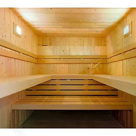 Luxurious 16-person With Swimming Pool Sauna Outdoor Kitchen With Bbq ホテル 3*