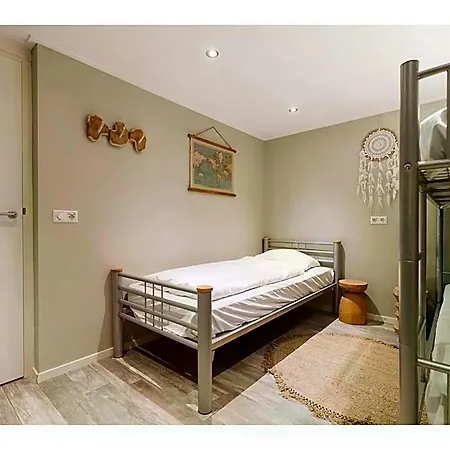 Luxurious 16-person With Swimming Pool Sauna Outdoor Kitchen With Bbq 3* アウドルプ