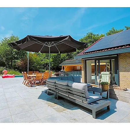 Luxurious 16-person With Swimming Pool Sauna Outdoor Kitchen With Bbq ホテル 3*